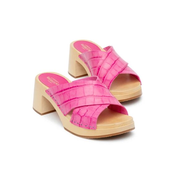 Swedish Hasbeens Pink Sandals with Woven Leather Design - Picture 6 of 16